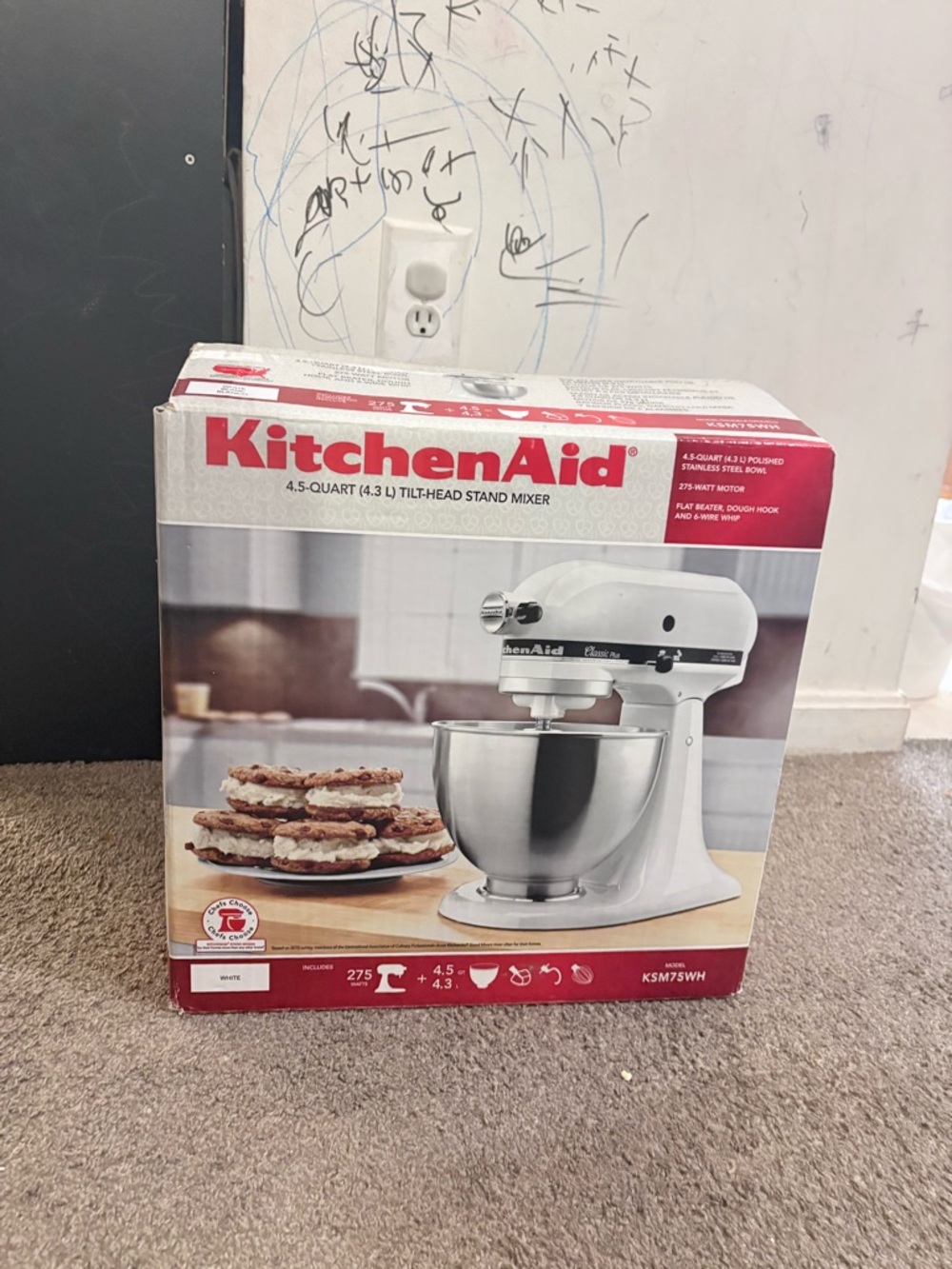 KitchenAid White 4.5-Quart Tilt-Head Stand Mixer